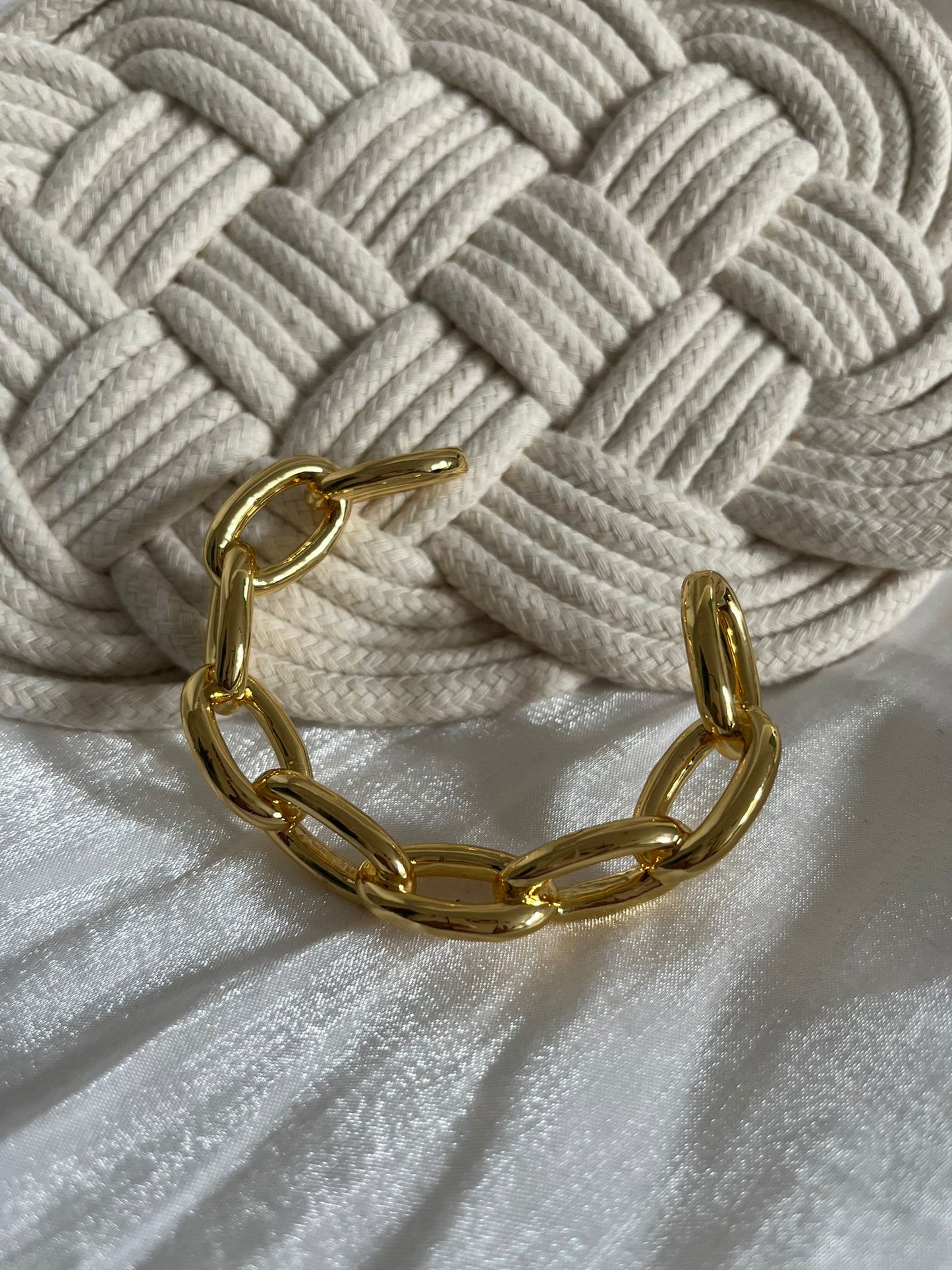 Chunky Link Bangle